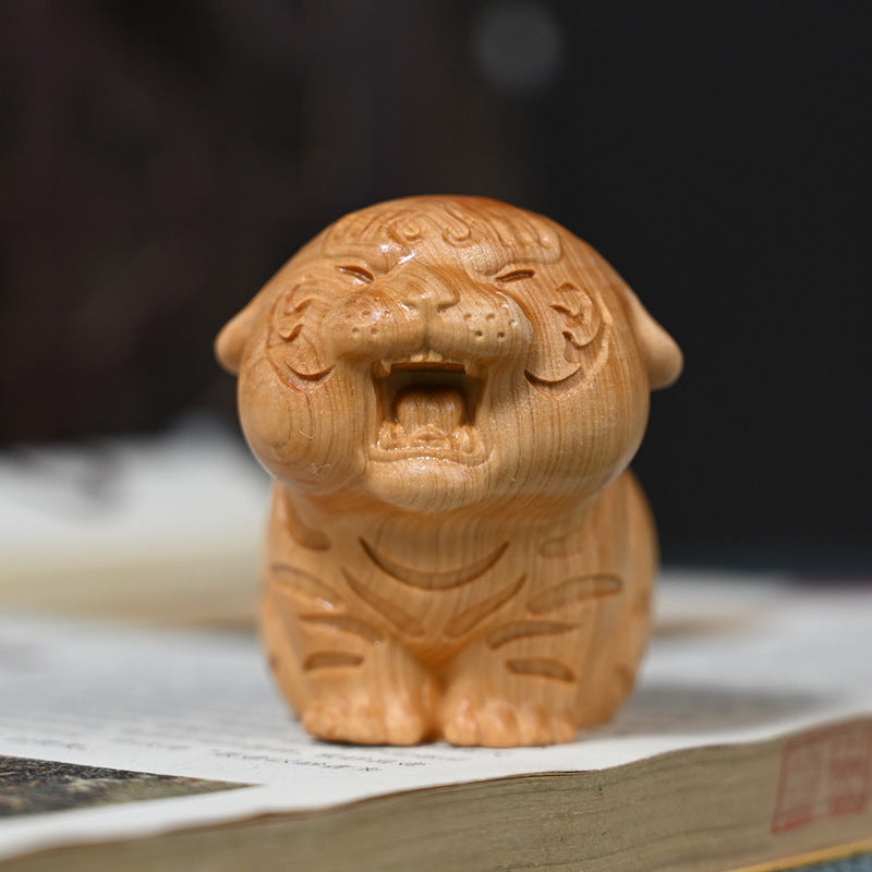 Wood Carving Impatient Tiger Tea Pet